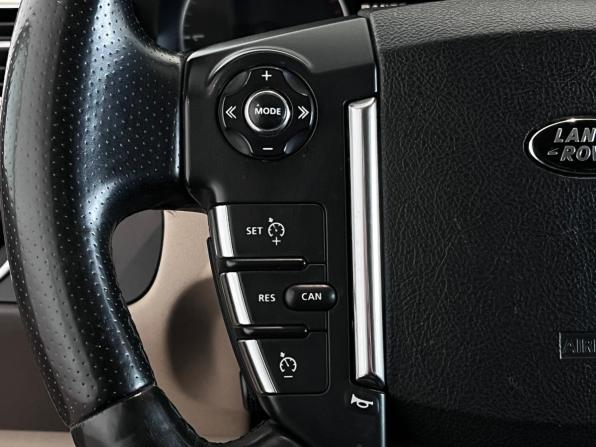Land Rover Range Rover Sport I Рестайлинг с пробегом 2013 года, цена 2 100 000 рублей, 208262 км, внедорожник, Автокод Объявления