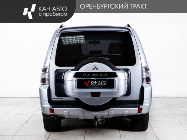 Mitsubishi Pajero IV с пробегом 2011 года, цена 1 650 000 рублей, 325383 км, внедорожник, Автокод Объявления
