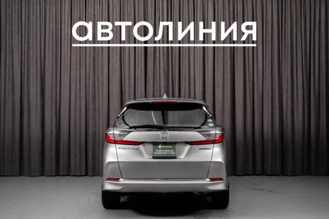 Honda Shuttle II Рестайлинг с пробегом 2019 года, цена 1 375 000 рублей, 105000 км, универсал, Автокод Объявления