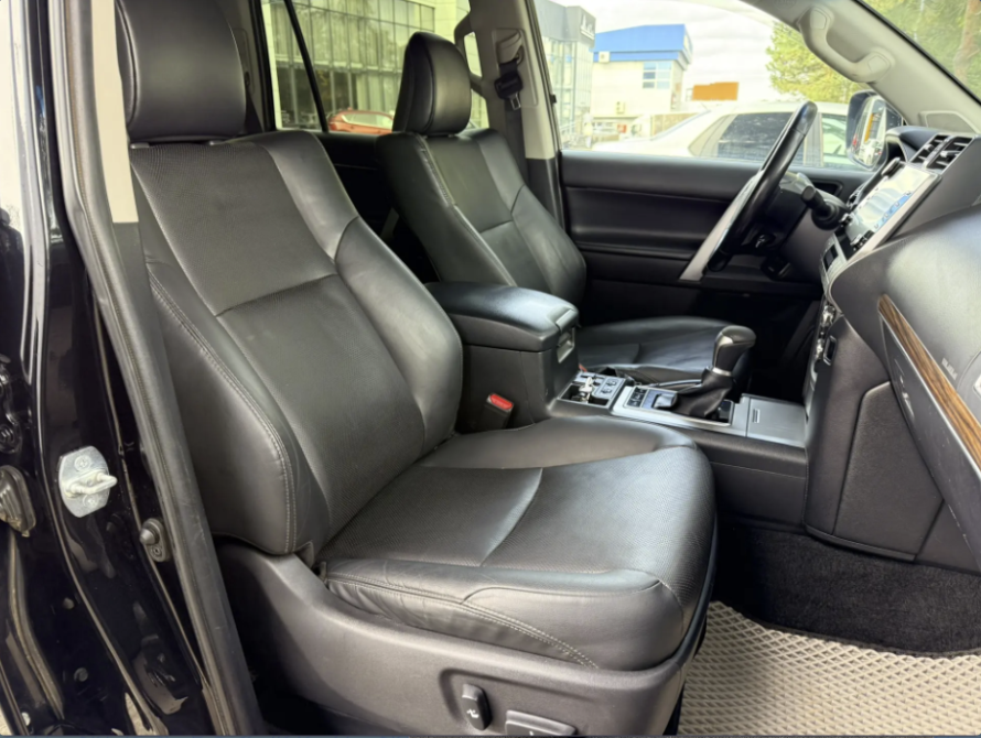 Toyota Land Cruiser Prado 150 Series Рестайлинг 3 Ставрополь  - изображение 18