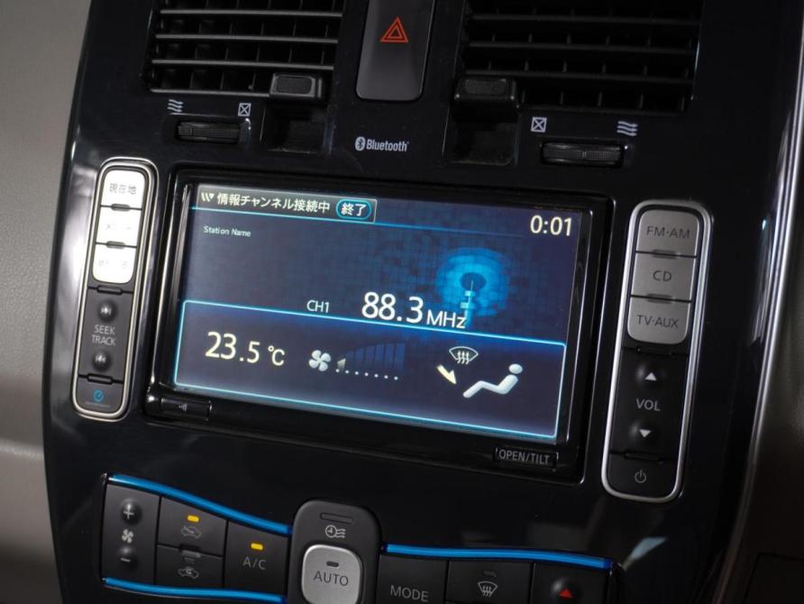 Nissan Leaf I (ZE0/AZE0) Воронеж  - изображение 17