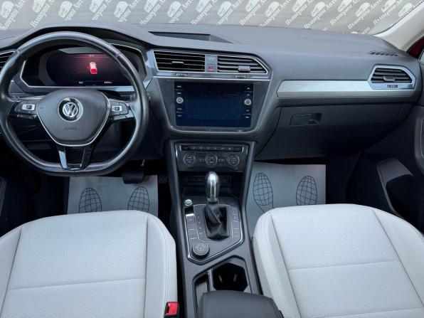 Volkswagen Tiguan II с пробегом 2018 года, цена 2 560 000 рублей, 65000 км, внедорожник, Автокод Объявления