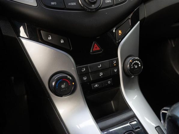 Chevrolet Cruze I Рестайлинг с пробегом 2013 года, цена 835 000 рублей, 114495 км, седан, Автокод Объявления