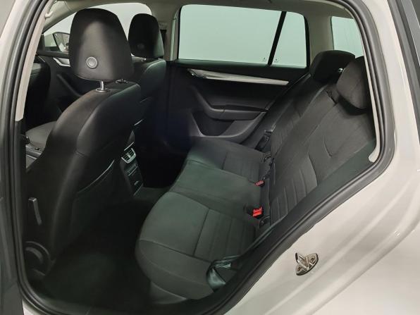 Skoda Octavia III (A7) с пробегом 2015 года, цена 1 745 000 рублей, 177207 км, универсал, Автокод Объявления