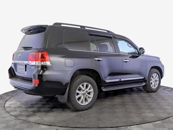 Toyota Land Cruiser 200 Series Рестайлинг 2 с пробегом 2018 года, цена 5 880 000 рублей, 233750 км, внедорожник, Автокод Объявления