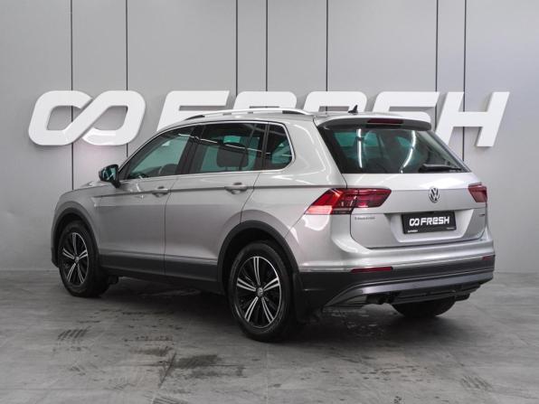 Volkswagen Tiguan II с пробегом 2018 года, цена 2 703 000 рублей, 101858 км, внедорожник, Автокод Объявления