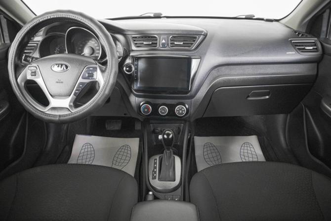Kia Rio III Рестайлинг с пробегом 2016 года, цена 1 249 000 рублей, 75000 км, седан, Автокод Объявления