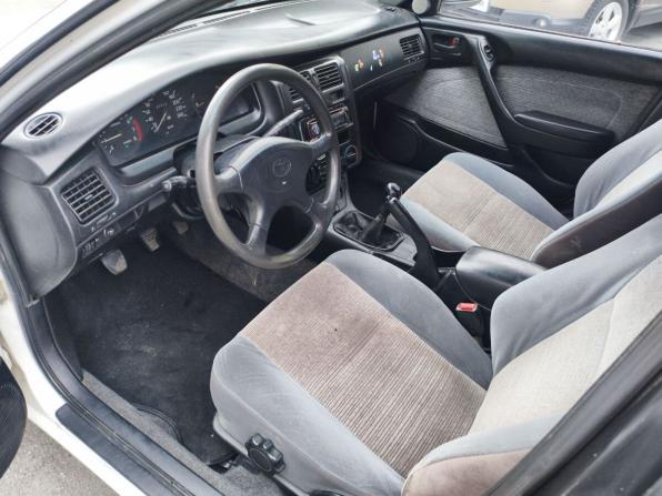 Toyota Carina E с пробегом 1994 года, цена 199 000 рублей, 365000 км, лифтбек, Автокод Объявления