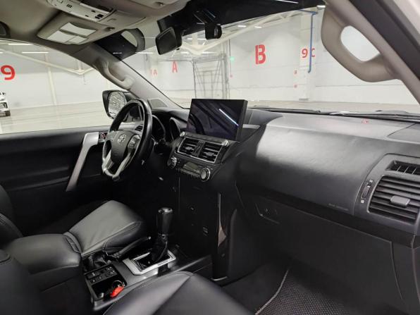 Toyota Land Cruiser Prado 150 Series Рестайлинг 1 с пробегом 2014 года, цена 3 290 000 рублей, 221738 км, внедорожник, Автокод Объявления