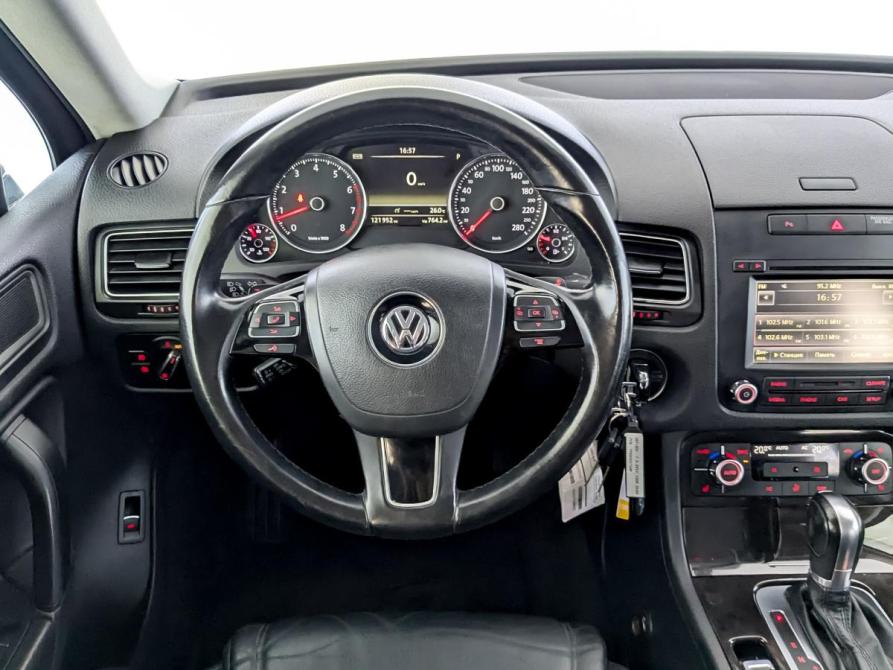 Volkswagen Touareg II Москва  - изображение 22