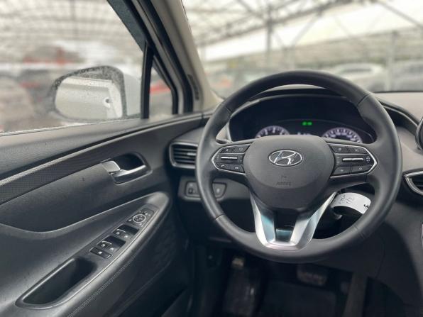 Hyundai Santa Fe IV с пробегом 2018 года, цена 2 399 000 рублей, 120416 км, внедорожник, Автокод Объявления