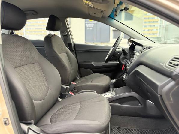 Kia Rio III с пробегом 2015 года, цена 750 000 рублей, 160000 км, седан, Автокод Объявления