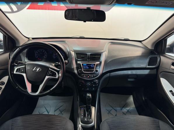 Hyundai Solaris I Рестайлинг с пробегом 2014 года, цена 1 030 000 рублей, 98717 км, седан, Автокод Объявления