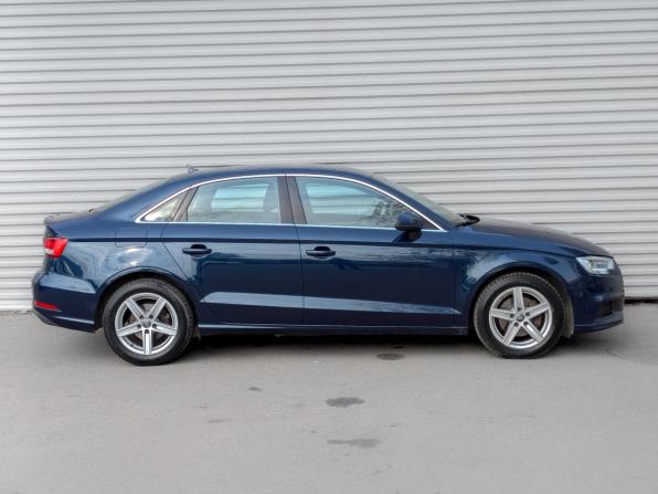 Audi A3 III (8V) Рестайлинг с пробегом 2017 года, цена 2 000 000 рублей, 103822 км, седан, Автокод Объявления