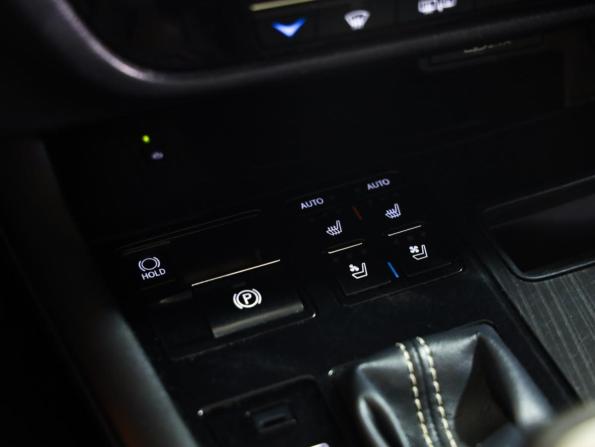 Lexus RX IV Рестайлинг с пробегом 2019 года, цена 3 190 000 рублей, 147061 км, внедорожник, Автокод Объявления