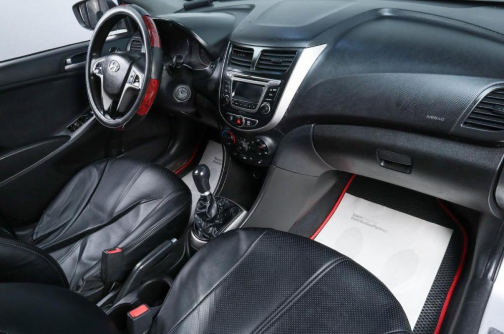 Hyundai Solaris I Рестайлинг Челябинск  - изображение 18