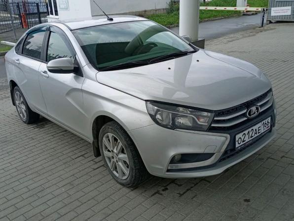 Lada (ВАЗ) Vesta I с пробегом 2018 года, цена 925 000 рублей, 72000 км, седан, Автокод Объявления