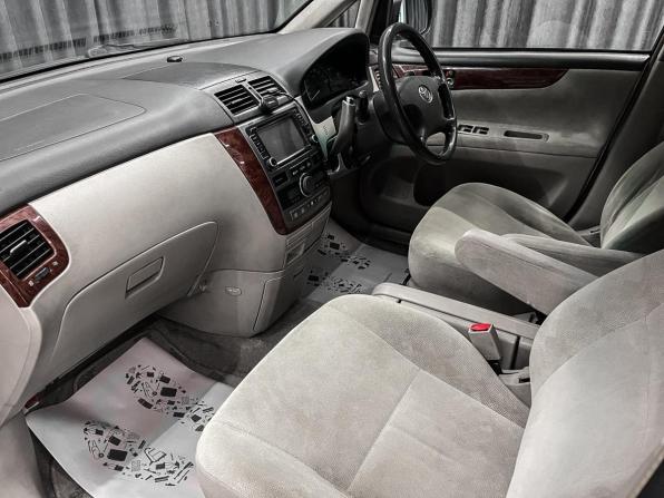 Toyota Ipsum II (M20) с пробегом 2001 года, цена 650 000 рублей, 386397 км, минивэн, Автокод Объявления