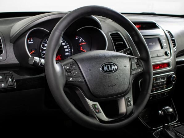 Kia Sorento II Рестайлинг с пробегом 2017 года, цена 2 070 000 рублей, 102216 км, внедорожник, Автокод Объявления
