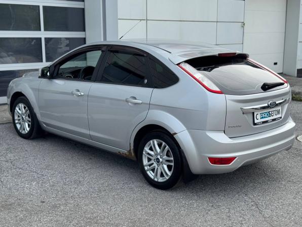 Ford Focus II Рестайлинг с пробегом 2008 года, цена 580 000 рублей, 301053 км, хэтчбек, Автокод Объявления