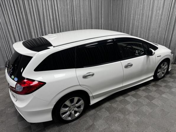 Honda Jade I с пробегом 2015 года, цена 1 370 000 рублей, 124169 км, компактвэн, Автокод Объявления