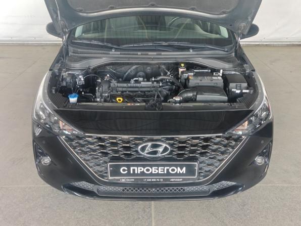 Hyundai Solaris II Рестайлинг с пробегом 2021 года, цена 1 830 000 рублей, 20000 км, седан, Автокод Объявления