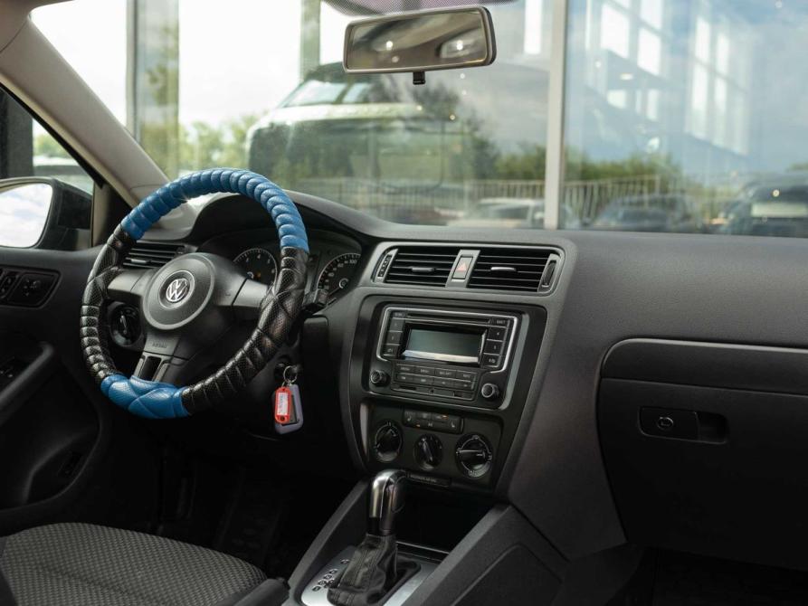 Volkswagen Jetta VI Новосибирск  - изображение 10