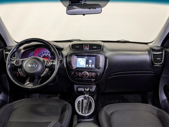 Kia Soul II Рестайлинг с пробегом 2018 года, цена 1 665 000 рублей, 81746 км, хэтчбек, Автокод Объявления