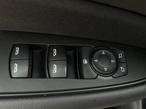 Opel Insignia II с пробегом 2020 года, цена 1 550 000 рублей, 200400 км, универсал, Автокод Объявления