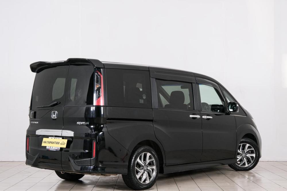 Honda Stepwgn V Красноярск  - изображение 7