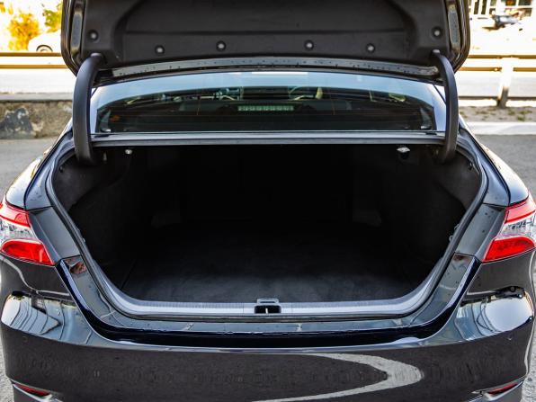 Toyota Camry VIII (XV70) с пробегом 2019 года, цена 2 798 000 рублей, 138482 км, седан, Автокод Объявления
