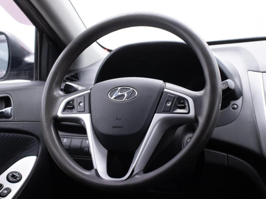 Hyundai Solaris I Москва  - изображение 15