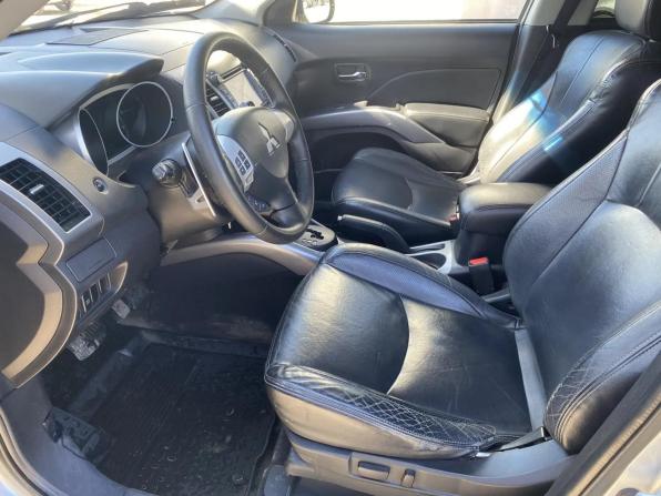 Mitsubishi Outlander II с пробегом 2008 года, цена 1 055 000 рублей, 243196 км, внедорожник, Автокод Объявления