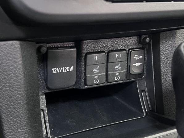 Toyota Corolla XI (E160 E170 E180) с пробегом 2014 года, цена 1 390 000 рублей, 183000 км, седан, Автокод Объявления