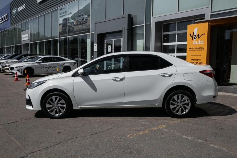 Toyota Corolla XI (E160 E170 E180) Рестайлинг 1 Иркутск  - изображение 10