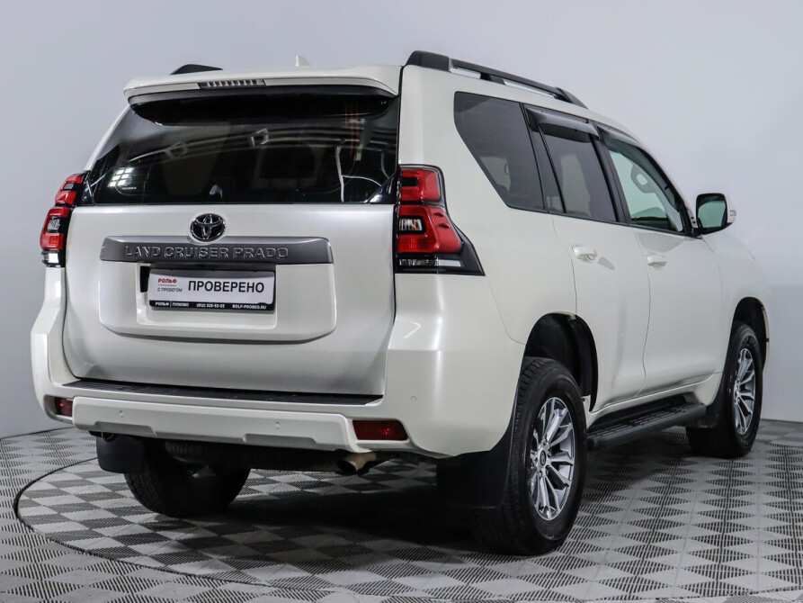 Toyota Land Cruiser 150 2020