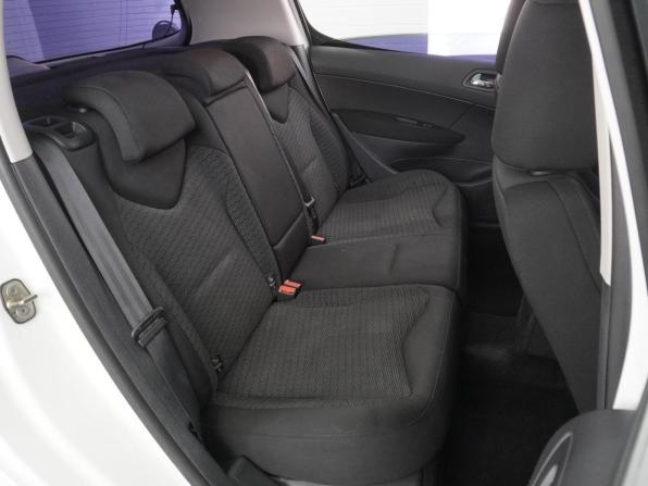 Peugeot 308 I Рестайлинг с пробегом 2012 года, цена 569 000 рублей, 158353 км, хэтчбек, Автокод Объявления