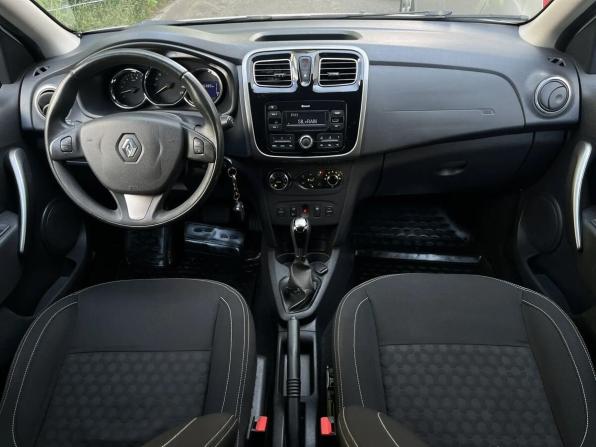 Renault Sandero II с пробегом 2017 года, цена 948 000 рублей, 115331 км, хэтчбек, Автокод Объявления
