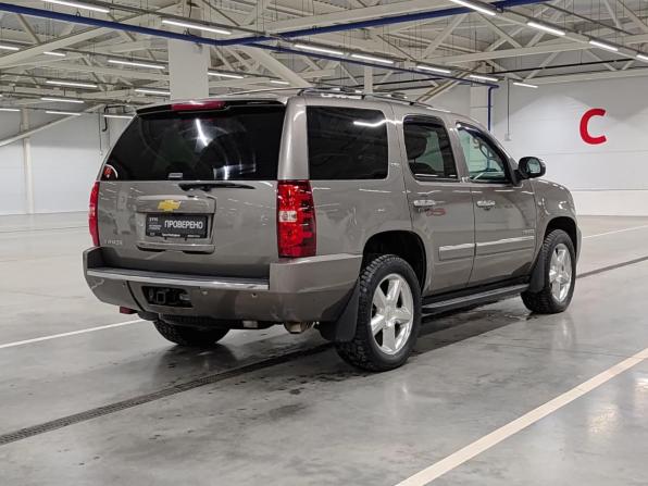 Chevrolet Tahoe III с пробегом 2012 года, цена 2 379 000 рублей, 154571 км, внедорожник, Автокод Объявления