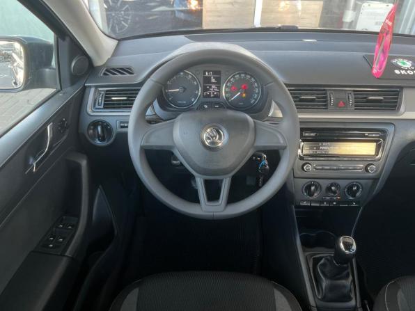 Skoda Rapid I с пробегом 2014 года, цена 799 000 рублей, 143143 км, лифтбек, Автокод Объявления