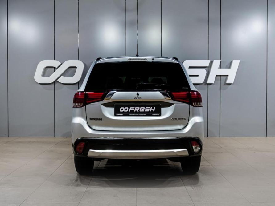 Mitsubishi Outlander III Рестайлинг 2 Воронеж  - изображение 4