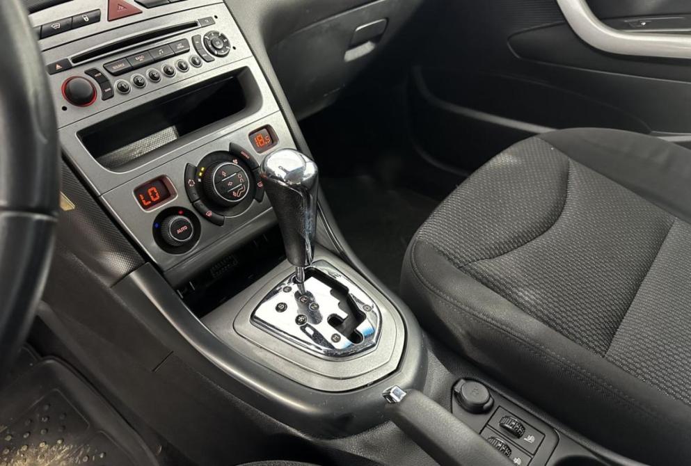 Peugeot 408 I Саранск  - изображение 23