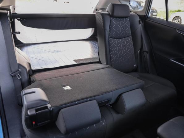 Toyota RAV4 V (XA50) с пробегом 2021 года, цена 3 969 000 рублей, 30285 км, внедорожник, Автокод Объявления