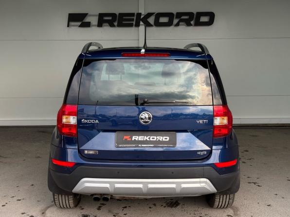 Skoda Yeti I Рестайлинг с пробегом 2016 года, цена 1 299 000 рублей, 234631 км, внедорожник, Автокод Объявления