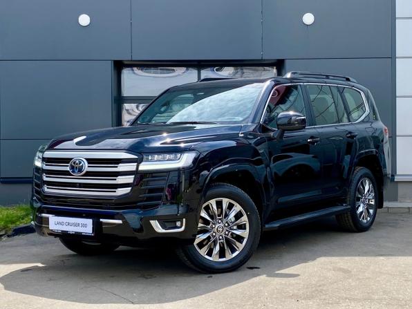 Новый Toyota Land Cruiser 300 Series 2025 года, цена 16 000 000 рублей, внедорожник, Автокод Объявления