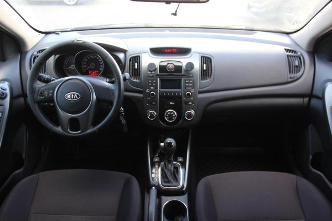 Kia Cerato II с пробегом 2011 года, цена 597 000 рублей, 328461 км, седан, Автокод Объявления