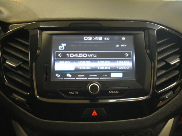 Lada (ВАЗ) Vesta I с пробегом 2018 года, цена 979 000 рублей, 93660 км, седан, Автокод Объявления