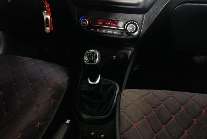 Kia Rio III с пробегом 2015 года, цена 990 000 рублей, 107500 км, седан, Автокод Объявления