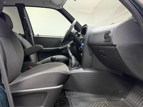 Lada (ВАЗ) Niva Travel I с пробегом 2025 года, цена 1 352 000 рублей, 11000 км, внедорожник, Автокод Объявления