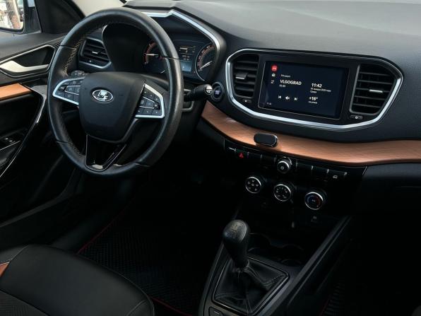 Lada (ВАЗ) Vesta I Рестайлинг (NG) с пробегом 2023 года, цена 1 350 000 рублей, 47254 км, седан, Автокод Объявления